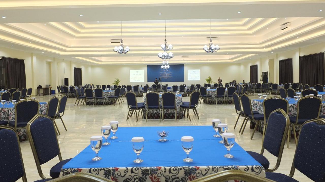Taman Bukit Palem Resort Bogor Extérieur photo